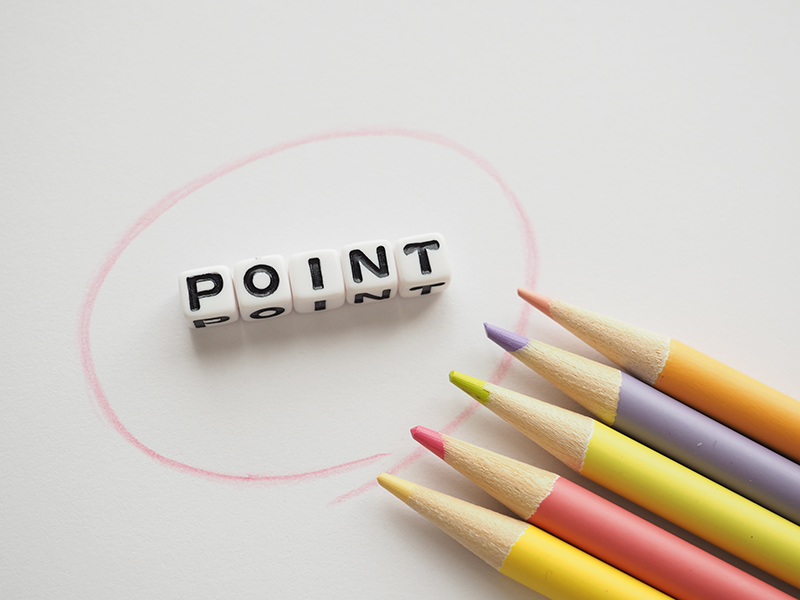 ポイントと色鉛筆