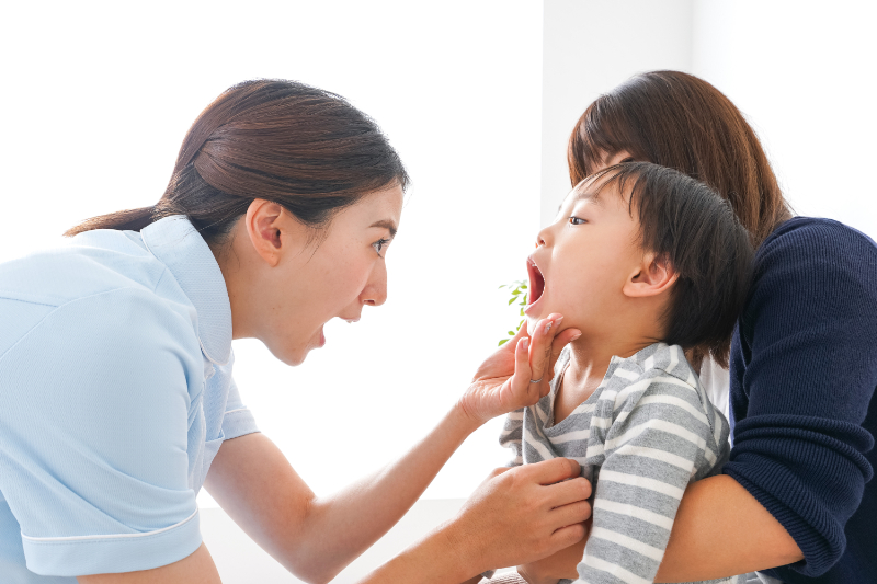 子どもの歯科検診では何をするのかイメージ